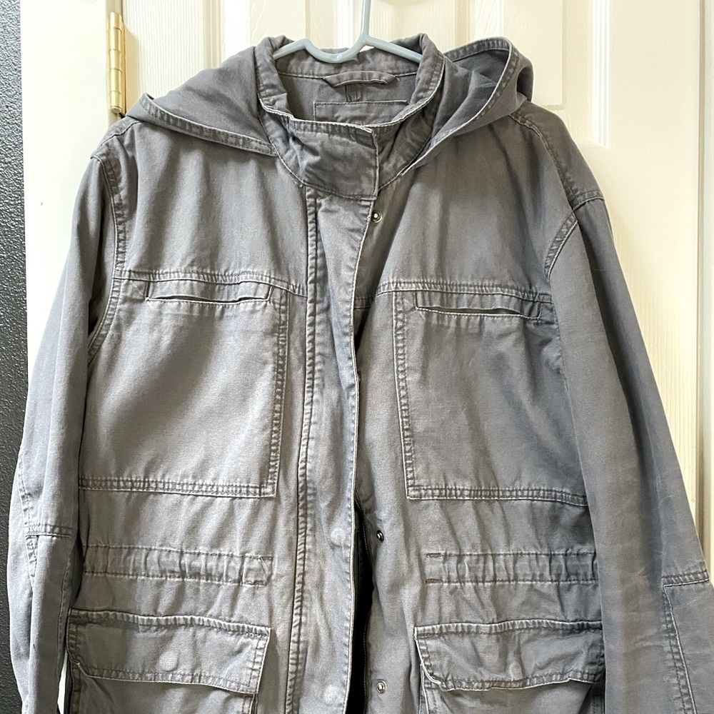 Universal Thread Utility/Military Jacket w/hood size:L